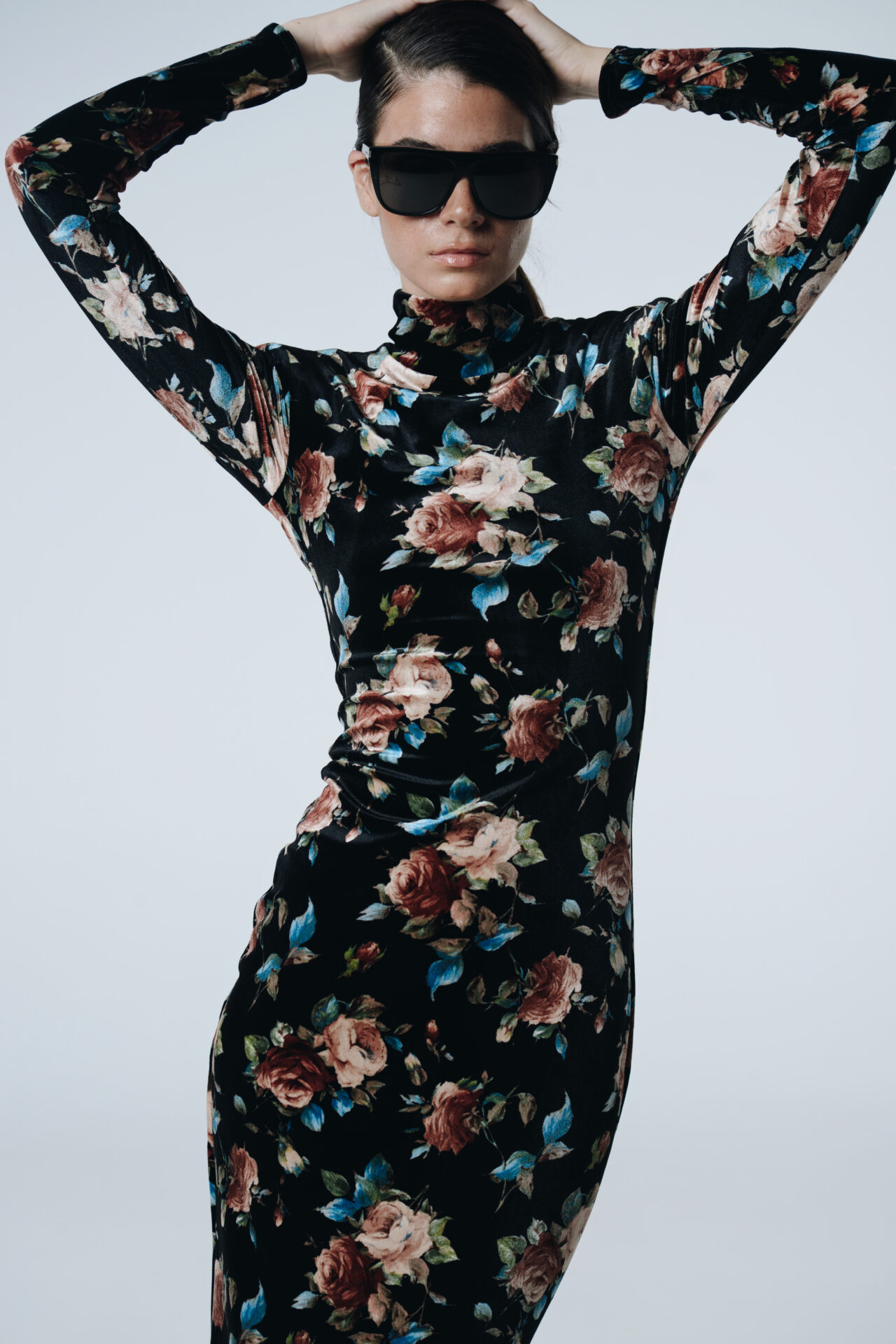 Throns & Kisses Dress